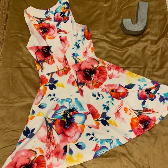 Aqua dress with flower print, great for honeymoon - Picture 2 of 3